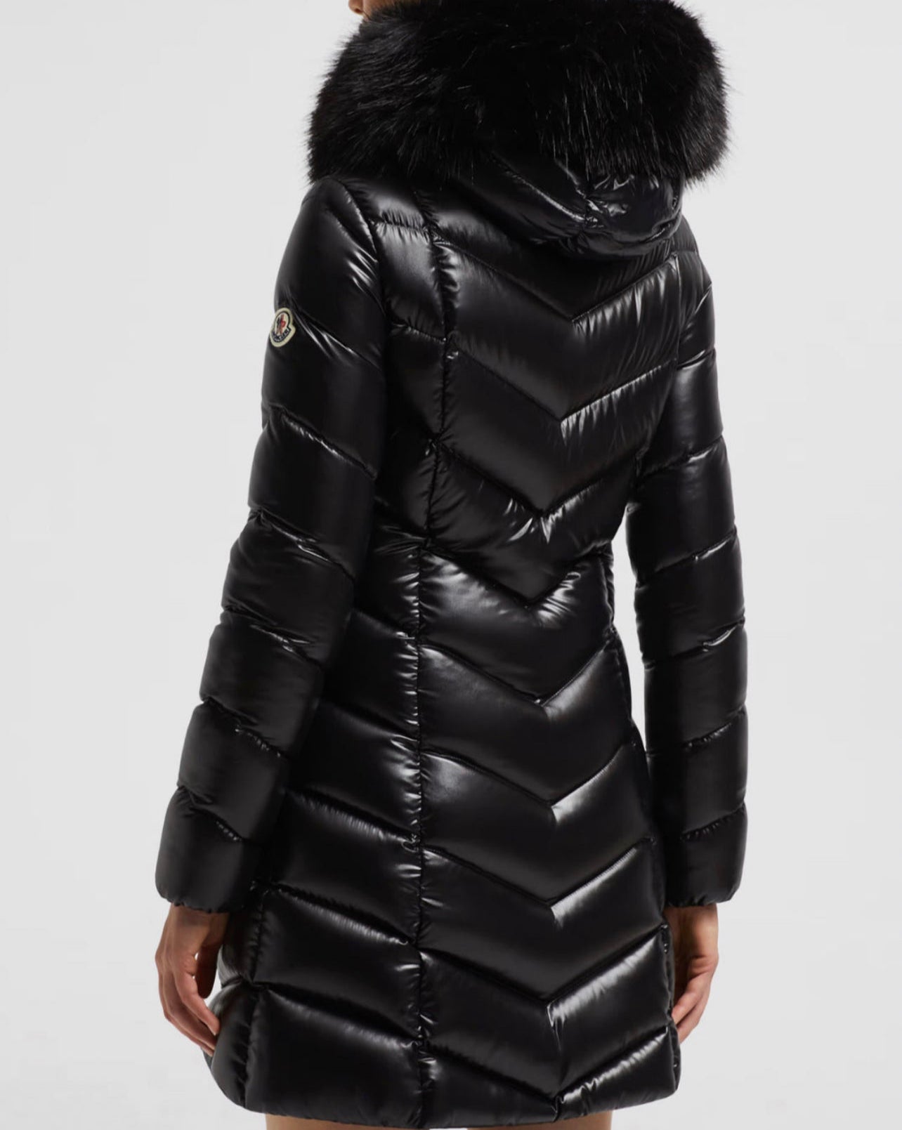 MONCLER DONNA NERO LUNGO LUCIDO CON PELLICCIA