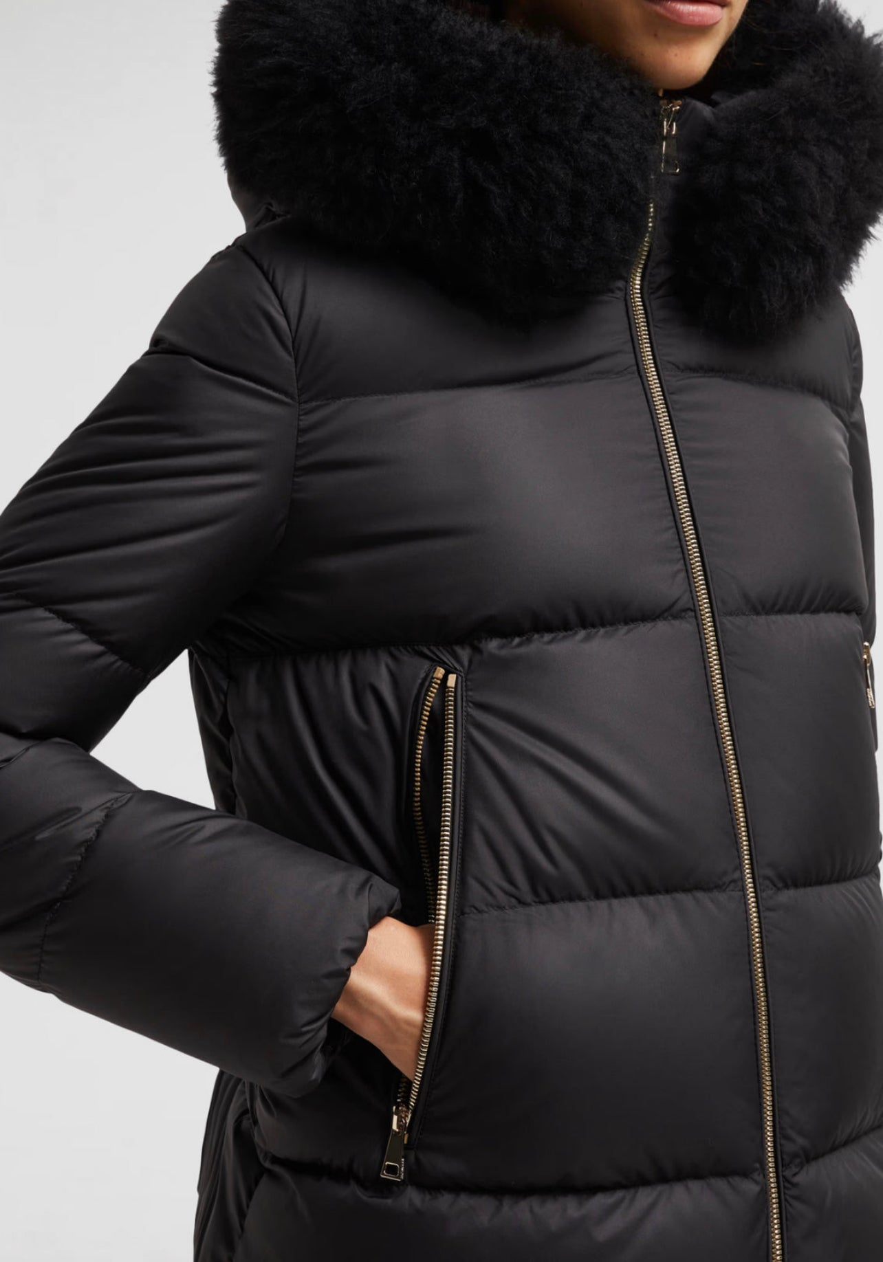 MONCLER DONNA NERO CON PELLICCIA