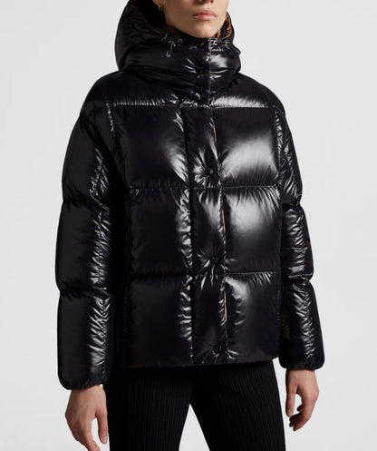 MONCLER DONNA NERO CON CAPPUCCIO