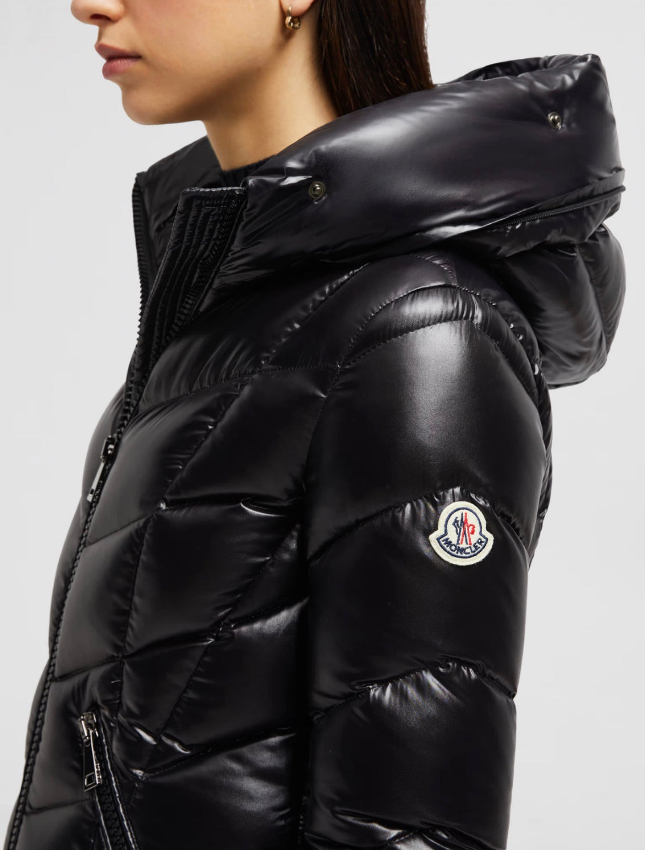 MONCLER DONNA LUNGO NERO LUCIDO PELLICCIA